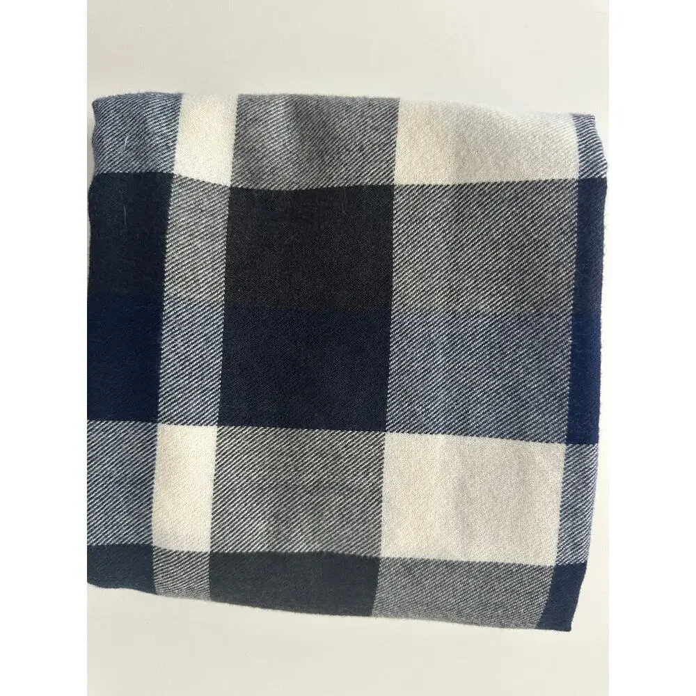 Plush Womens Blanket Scarf White Blue Plaid 27